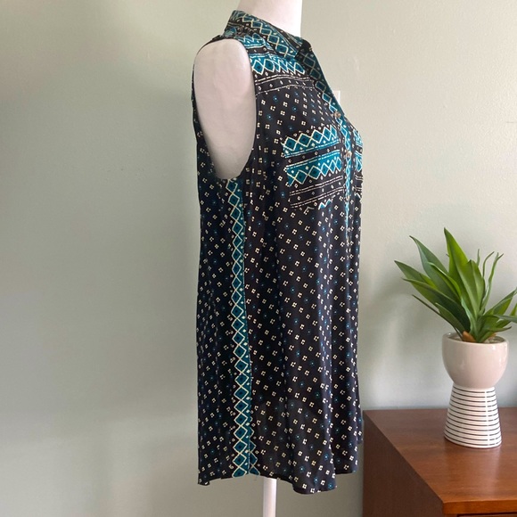 Anthropologie Akemi + Kin Ikat Print tunic length Sleeveless Blouse Size… - Picture 4 of 10